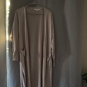 Uniqlo Long Beige Cardigan with Pockets